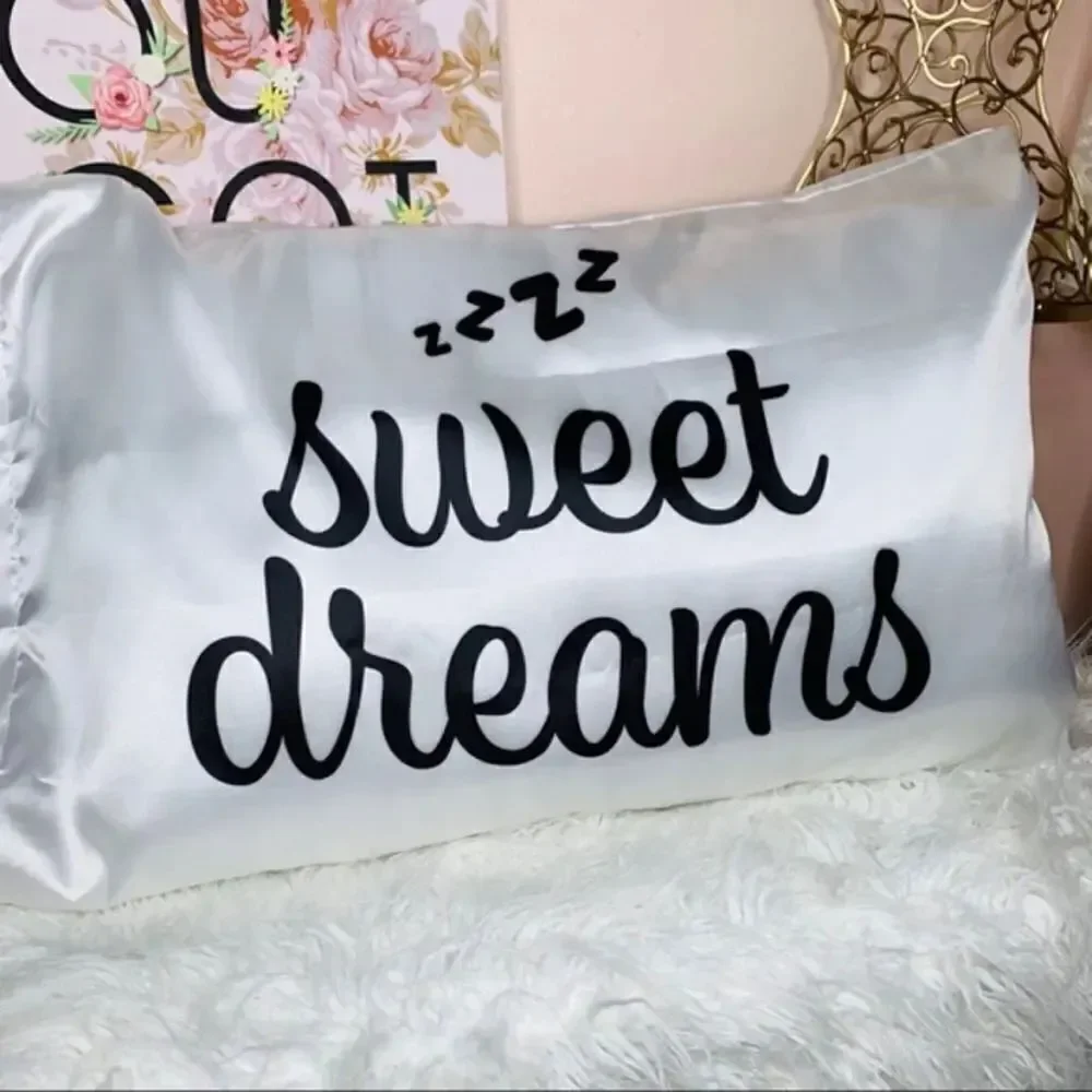 NWT 2 Pc Satin Graphic Sweet dreams Pillow shams cover Pillowcases